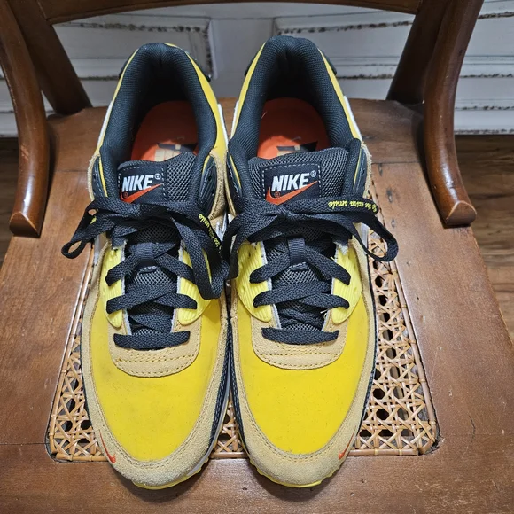 Nike Air Max 90 Yellow Black Go The Extra Smile Sneakers Sz 9 Rare - Picture 5 of 7